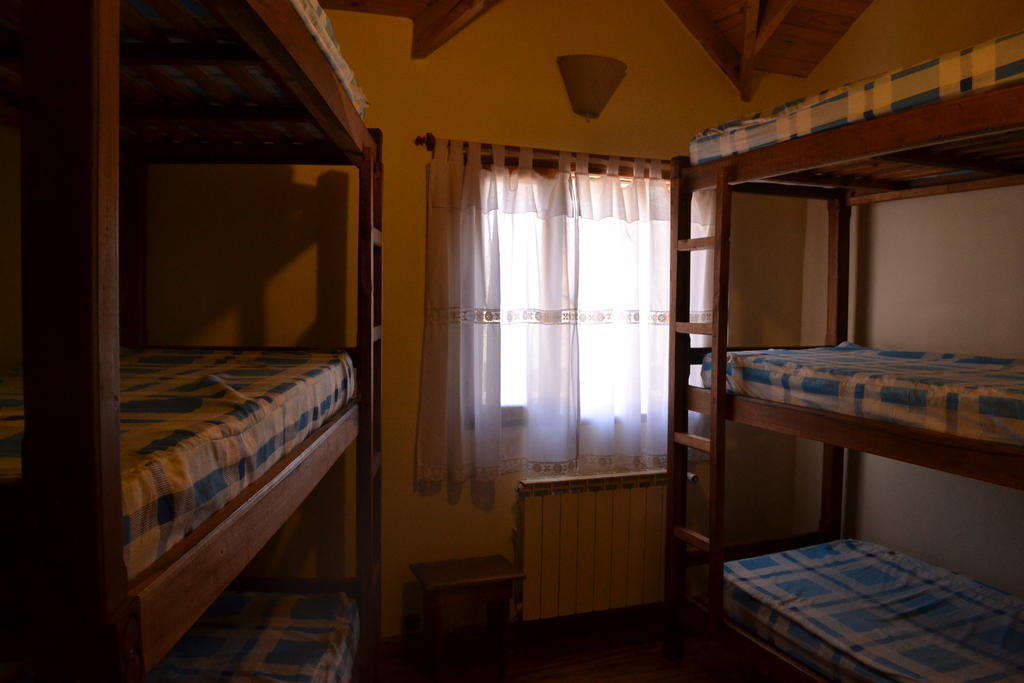 Camping Y Hostal El Ovejero El Calafate Oda fotoğraf
