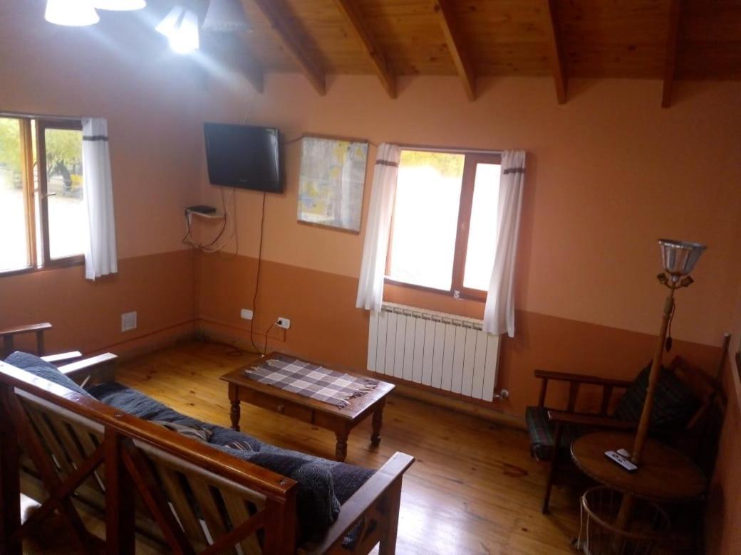 Camping Y Hostal El Ovejero El Calafate Dış mekan fotoğraf