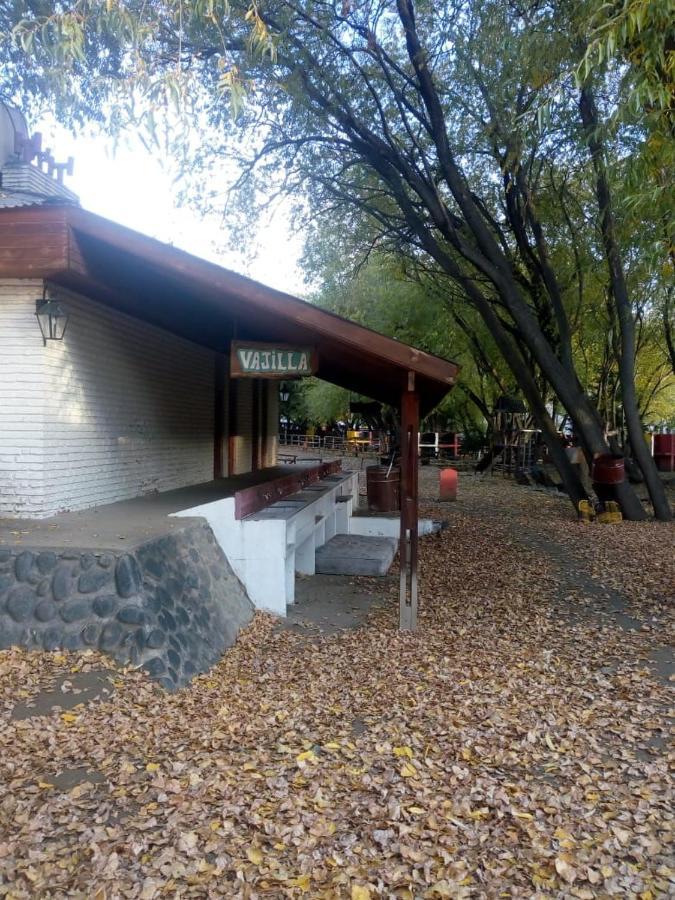 Camping Y Hostal El Ovejero El Calafate Dış mekan fotoğraf
